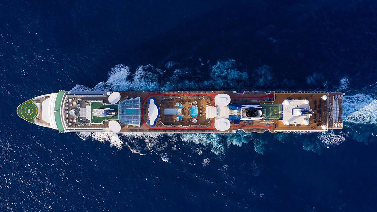 Celebrity Summit Ship (Photo: Celebrity Cruises)