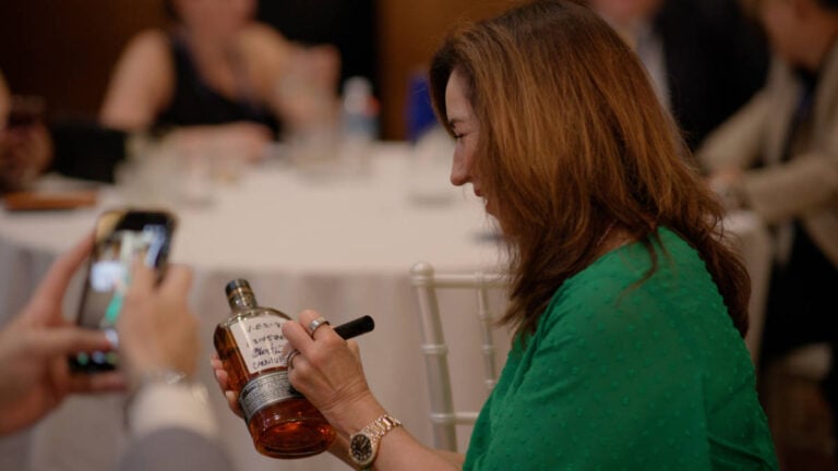 Carnival Rolls Out President-Selected Bulleit Bourbon Across 14 Ships