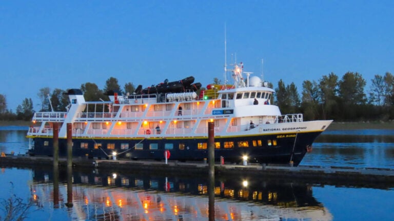 Outbreak Affects 12 People on US-Flagged Cruise Ship in Alaska
