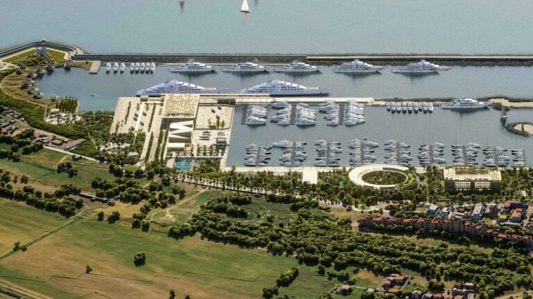 Italian Court Halts Royal Caribbean Cruise Port Near Rome